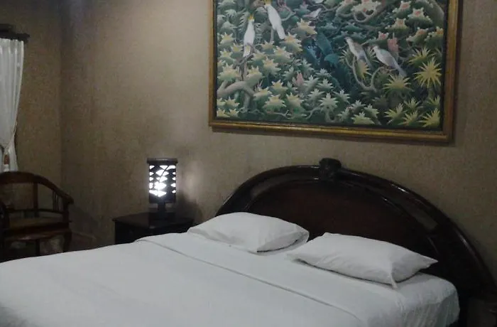 Oyo 2334 Melka Excelsior ホテル Singaraja